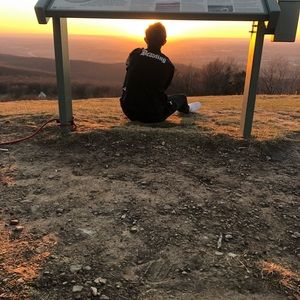 Meet your Posher, Clay